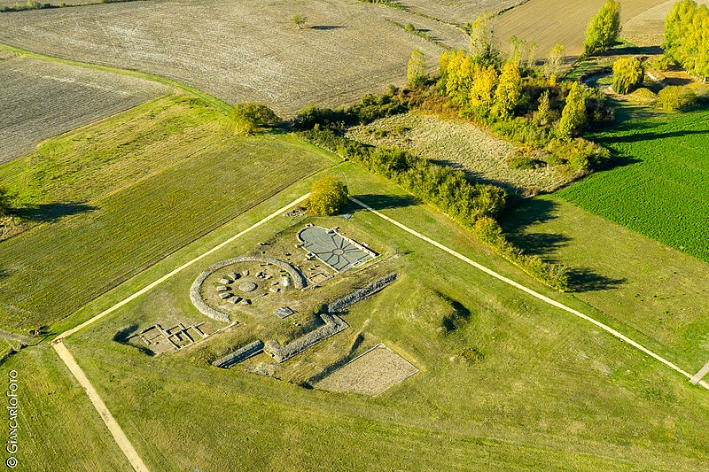 tours mirandes plan drone