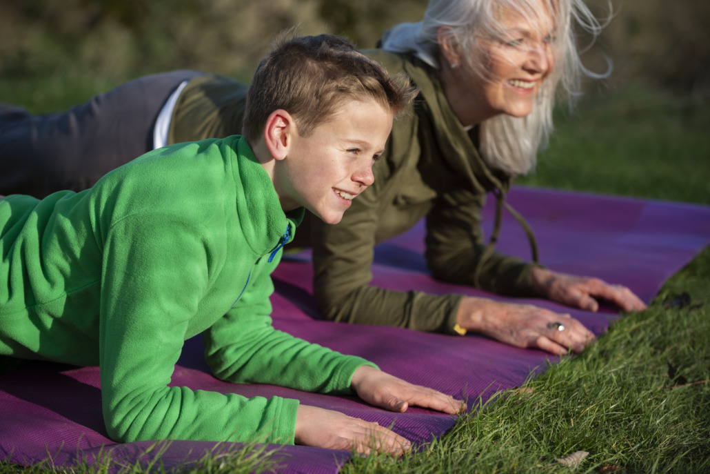 enfant parent qui font du sport