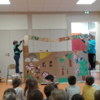 Photo d'enfants lors d'une activité artistique